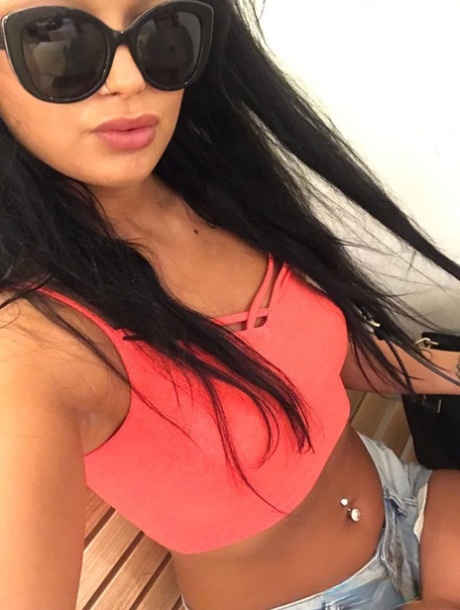 Sancaktepe Üniversiteli Escort Tatyana ile VIP Buluşma