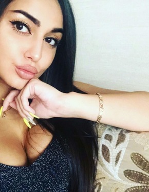 Burçin Beyoğlu Ahmet Yesevi Escort Bayan Beyoğlu Ahmet Yesevi Escort Burçin Fotoğrafı (5)