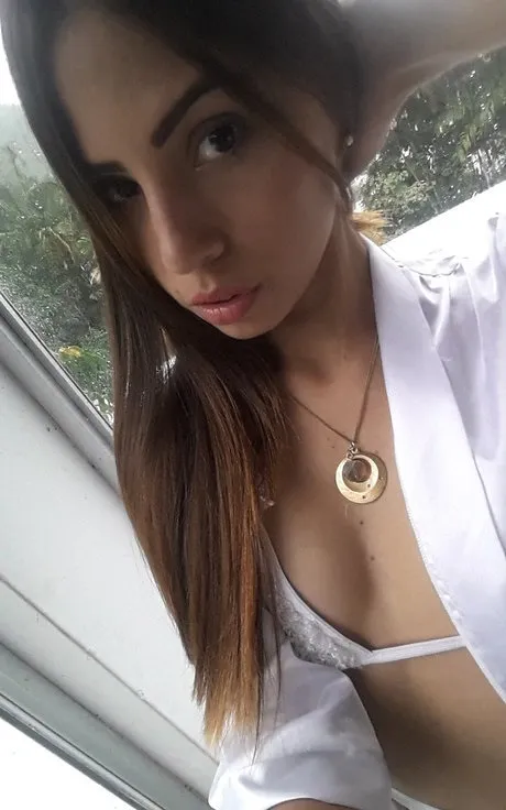 Irmak - Baltalimani VIP Escort Bayan Modeli - Gerçek Fotoğraflı İlan